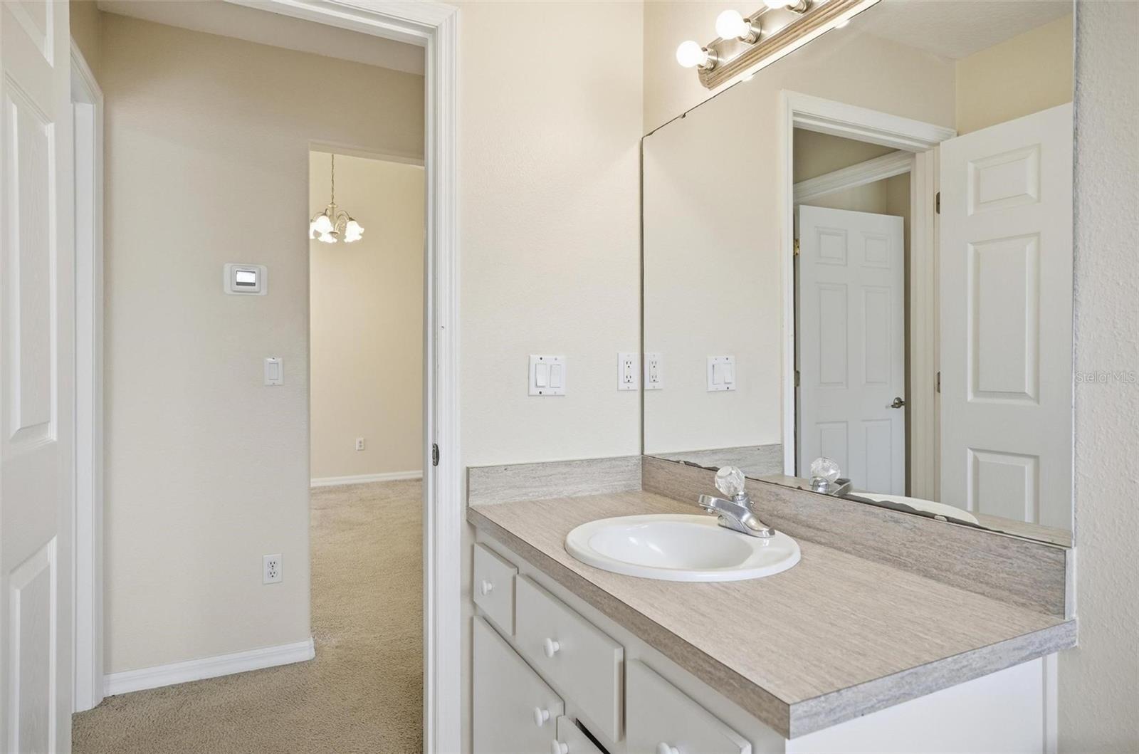 165 Plain View Dr #b Property Photo 33