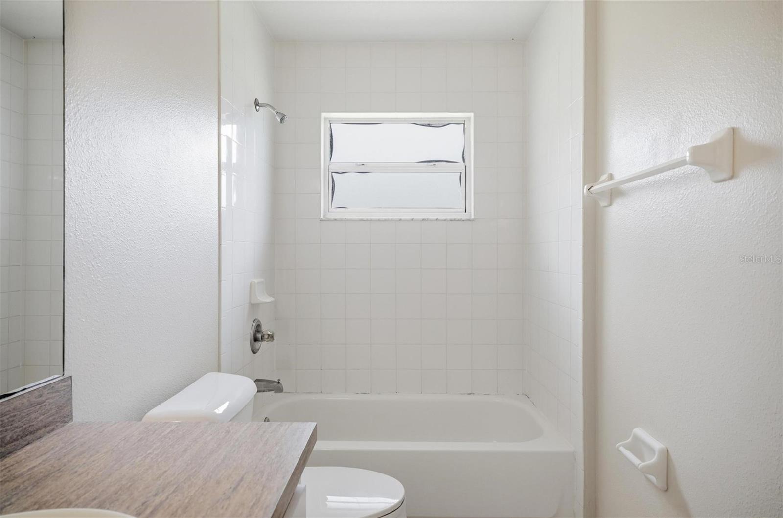 165 Plain View Dr #b Property Photo 34