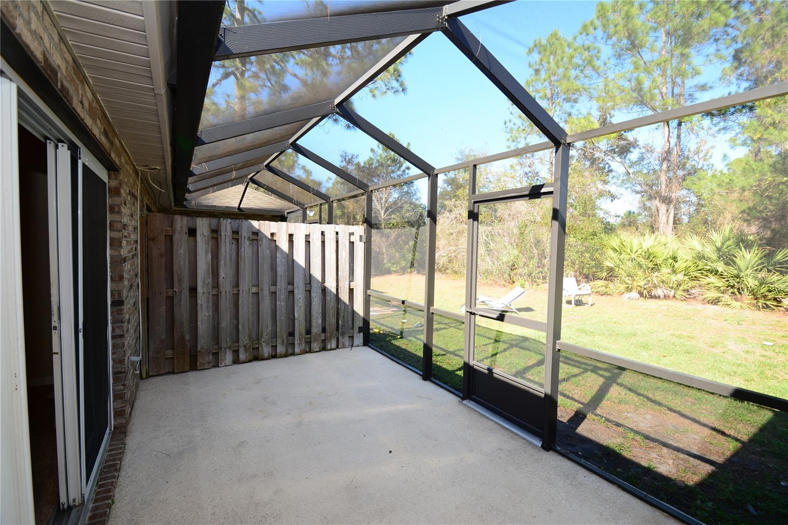 33 Rosepetal Ln #b Property Photo 7
