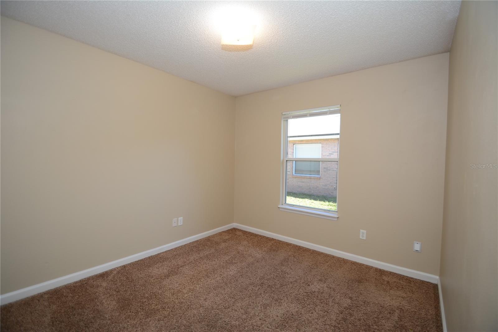 33 Rosepetal Ln #b Property Photo 15