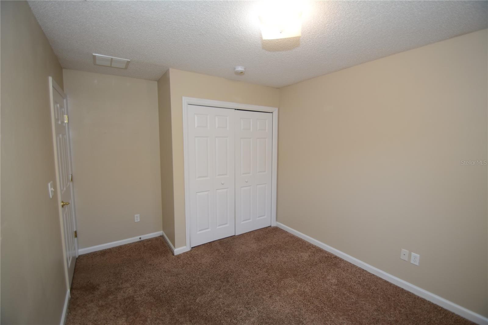 33 Rosepetal Ln #b Property Photo 16