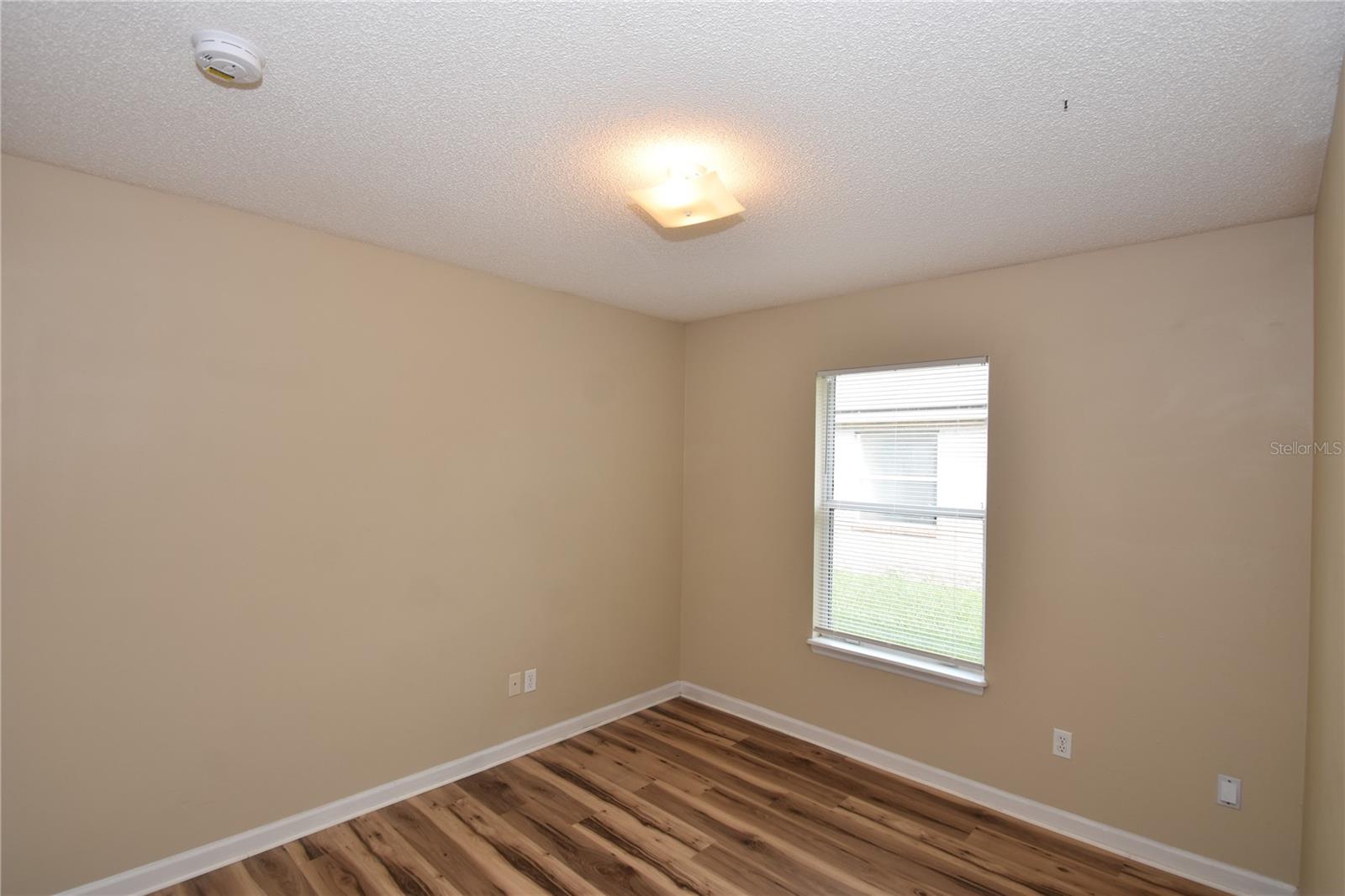 33 Rosepetal Ln #b Property Photo 21