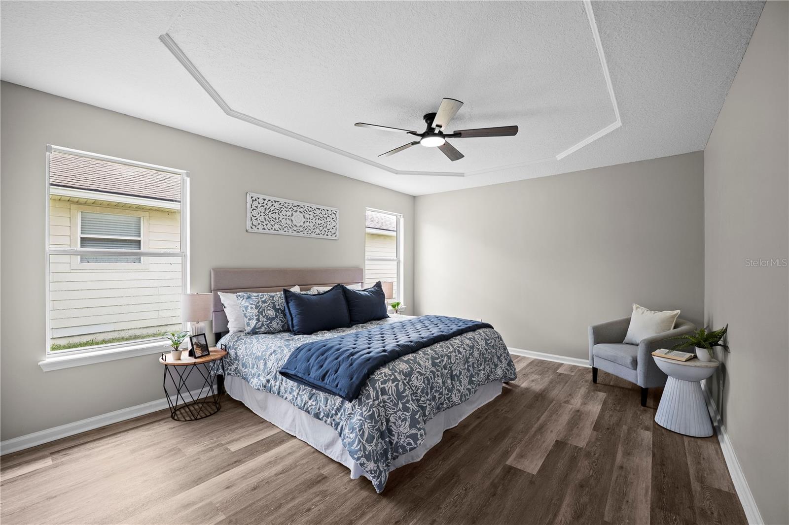 4048 Edgeland Trl Property Photo 6