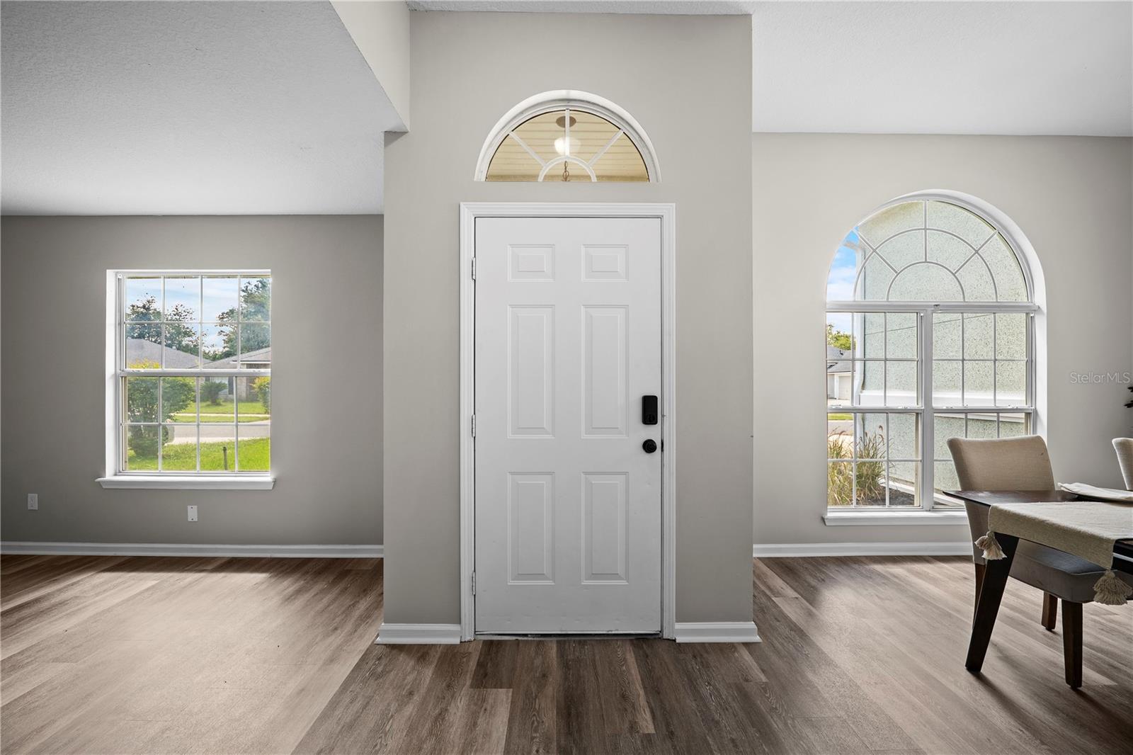 4048 Edgeland Trl Property Photo 12
