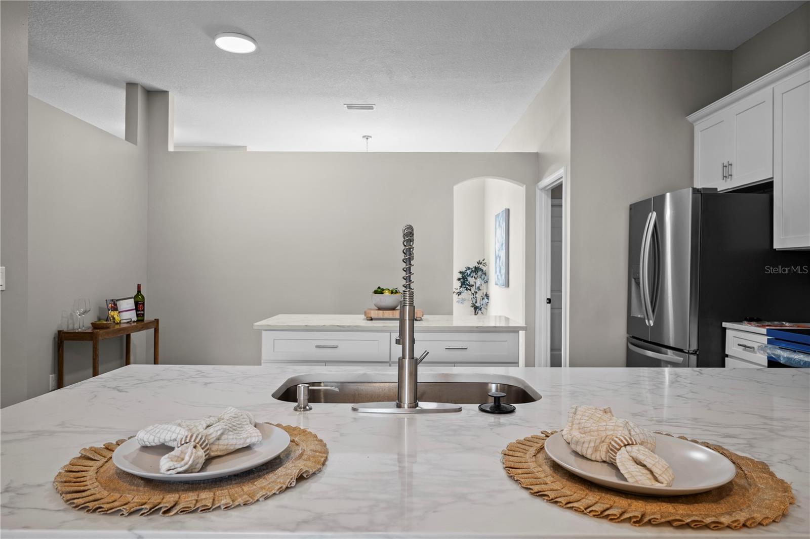 4048 Edgeland Trl Property Photo 24