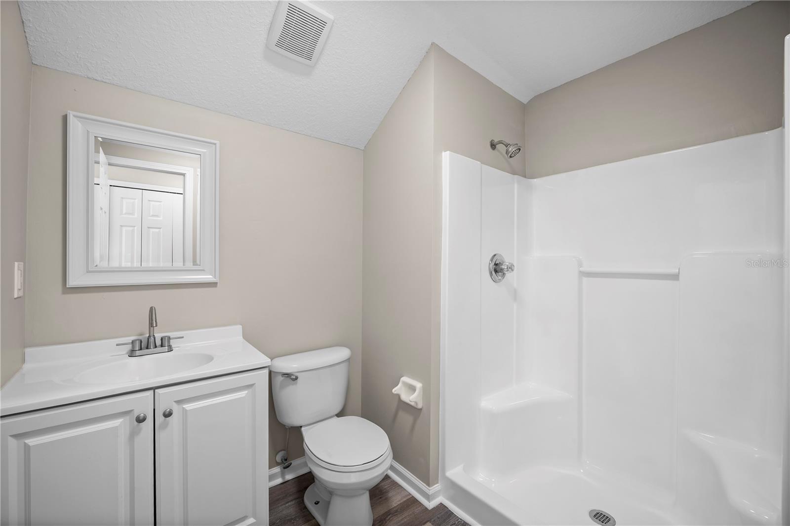 4048 Edgeland Trl Property Photo 44