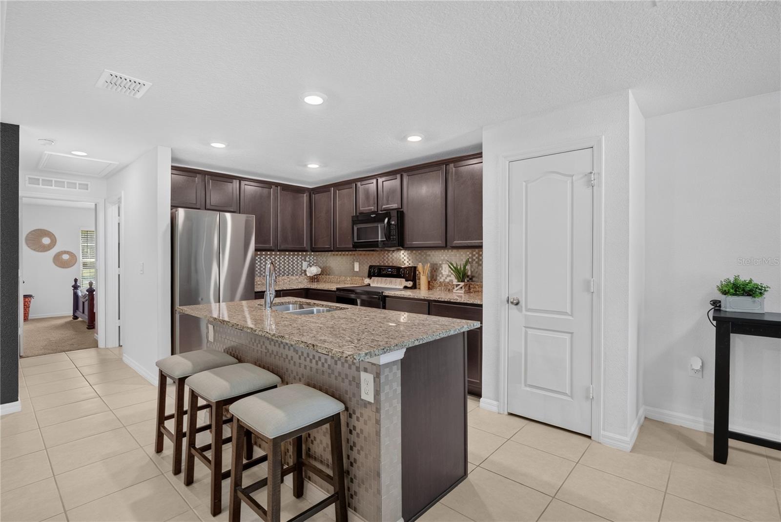 50 Ullian Property Photo 4
