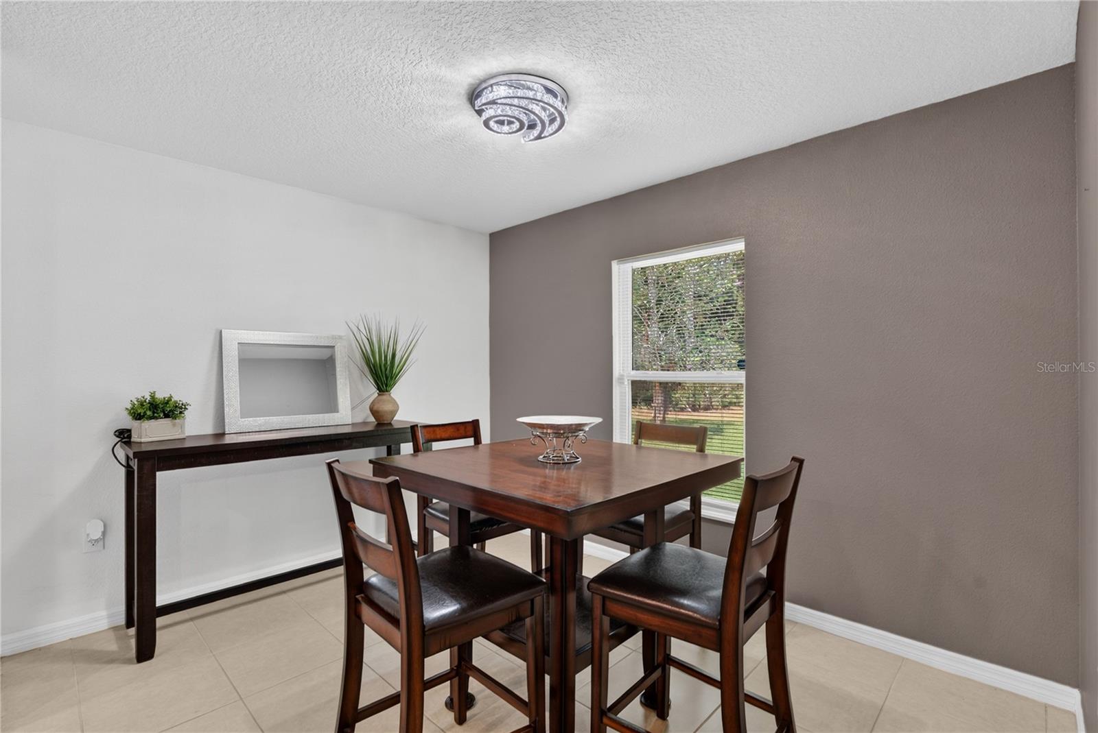 50 Ullian Property Photo 6