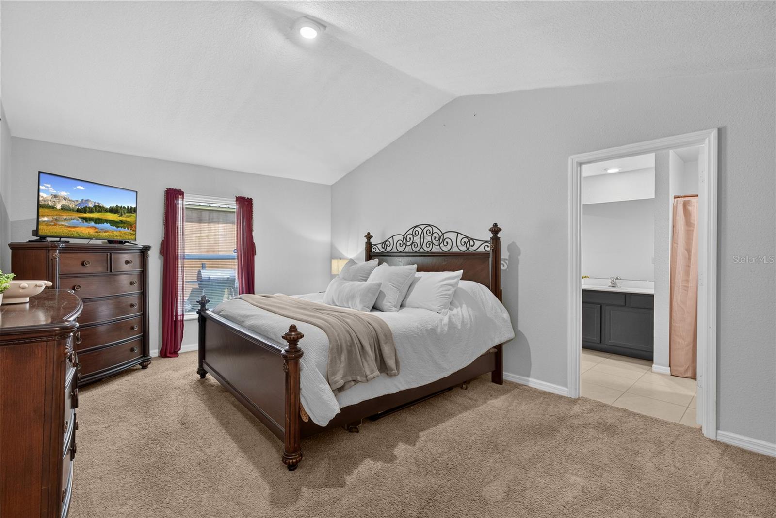 50 Ullian Property Photo 9