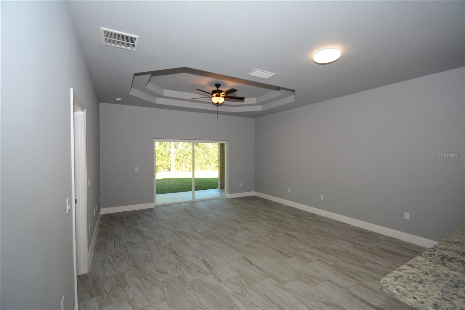 25 Rosepetal Ln #a Property Photo 7