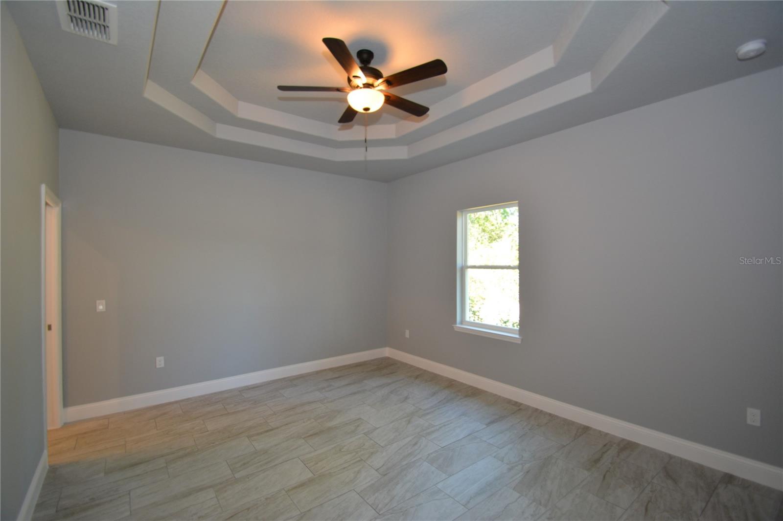 25 Rosepetal Ln #a Property Photo 9