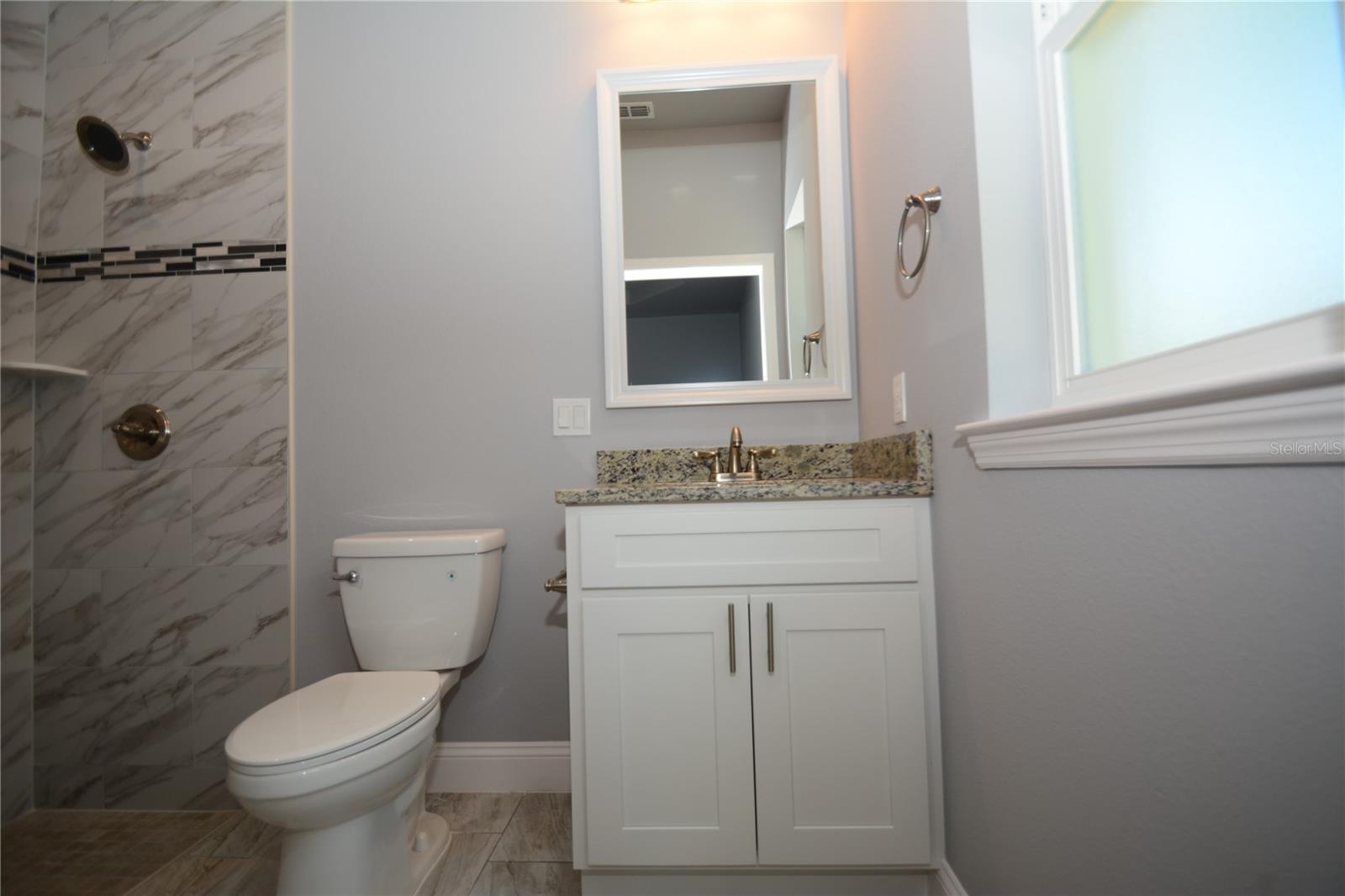 25 Rosepetal Ln #a Property Photo 11