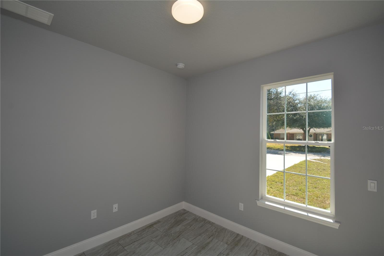 25 Rosepetal Ln #a Property Photo 16