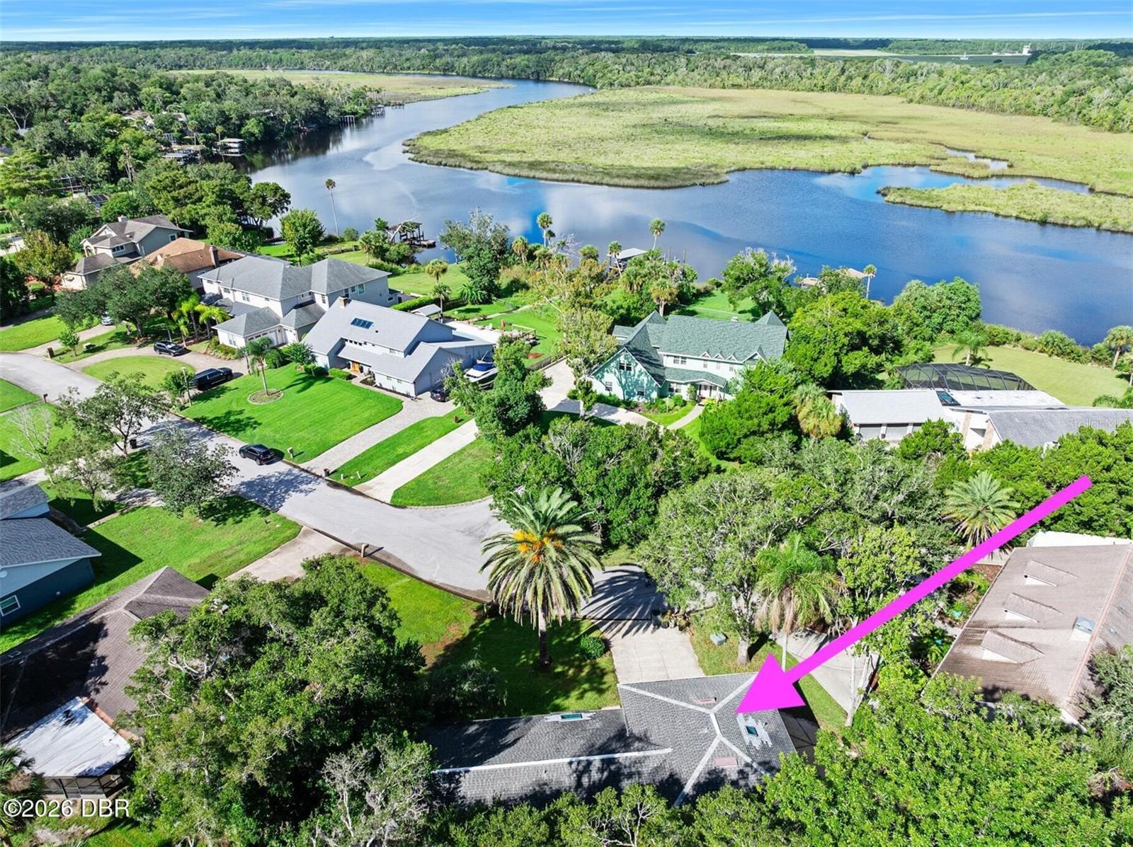 7 Waterfront Ct Property Photo 2