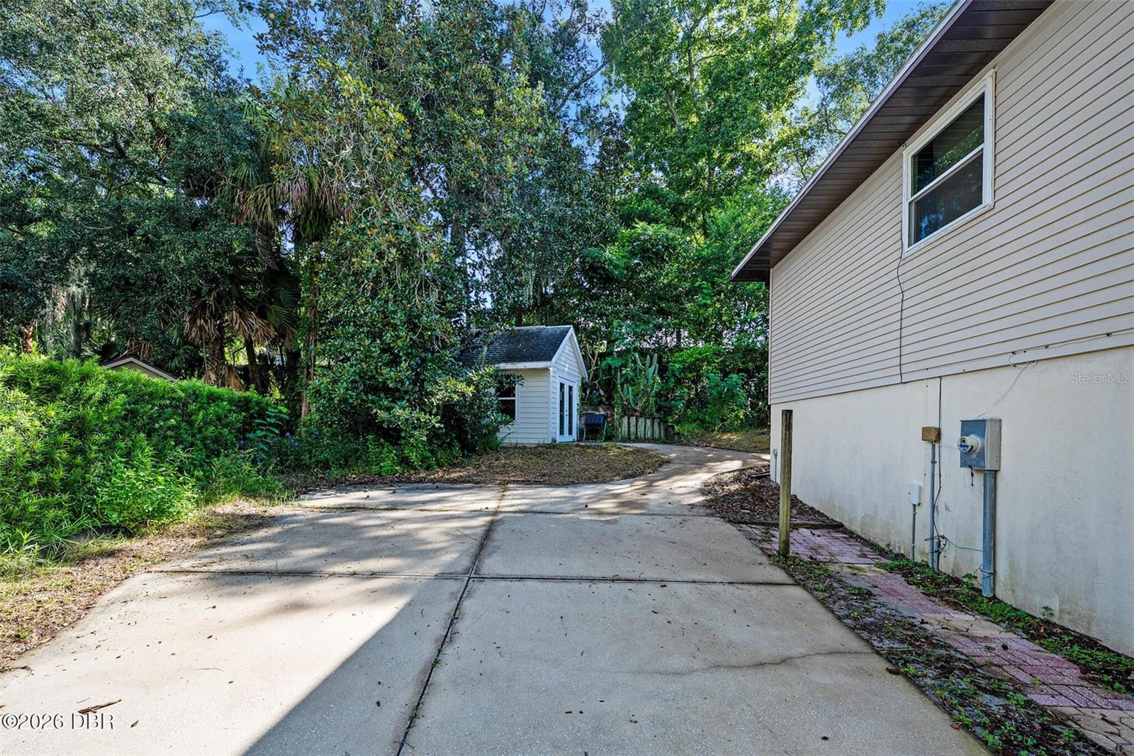 7 Waterfront Ct Property Photo 4