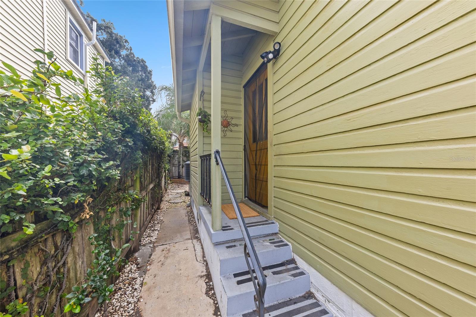 61 Abbott St Property Photo 27