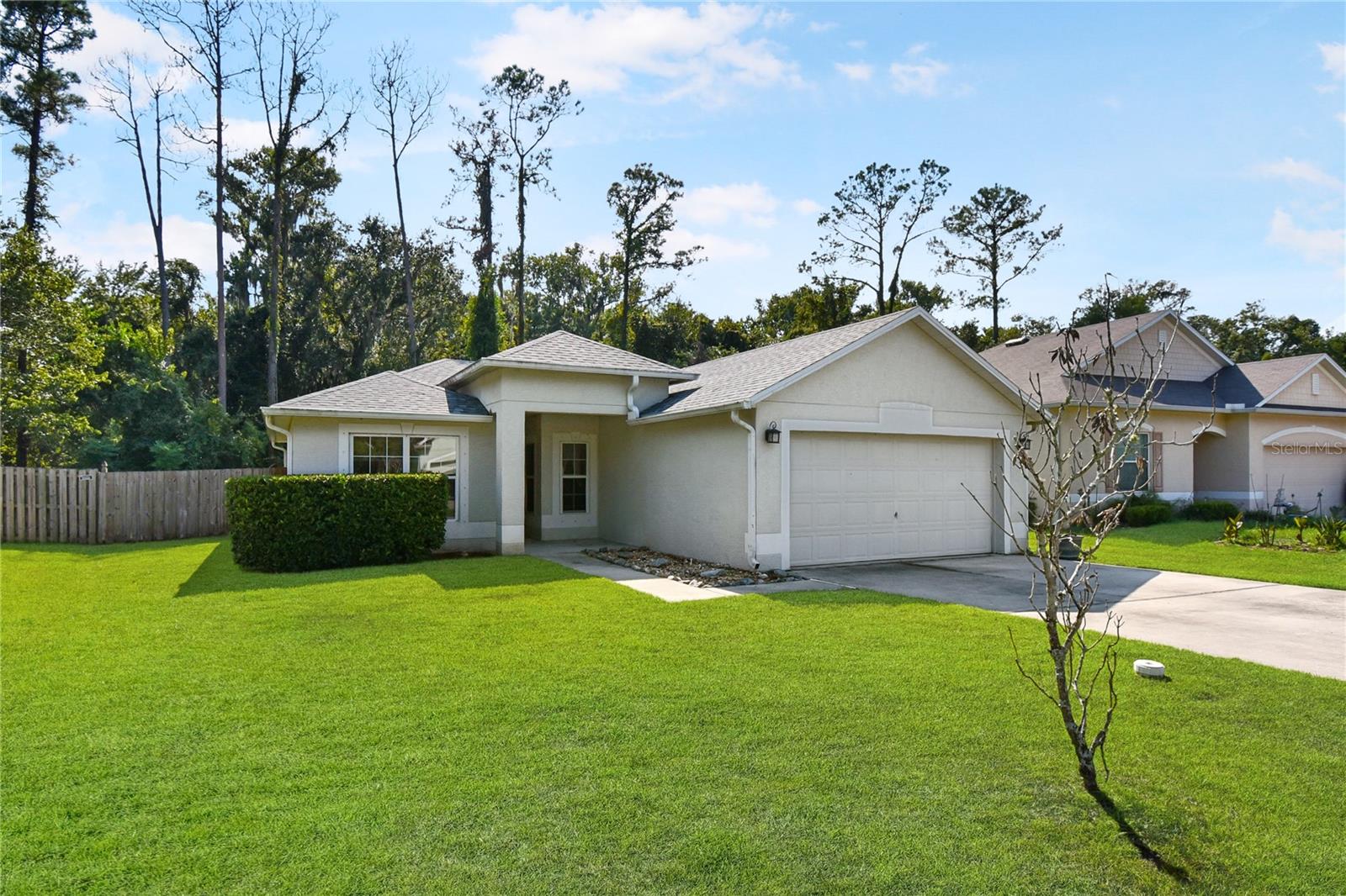 151 Osprey Marsh Ln Property Photo 2