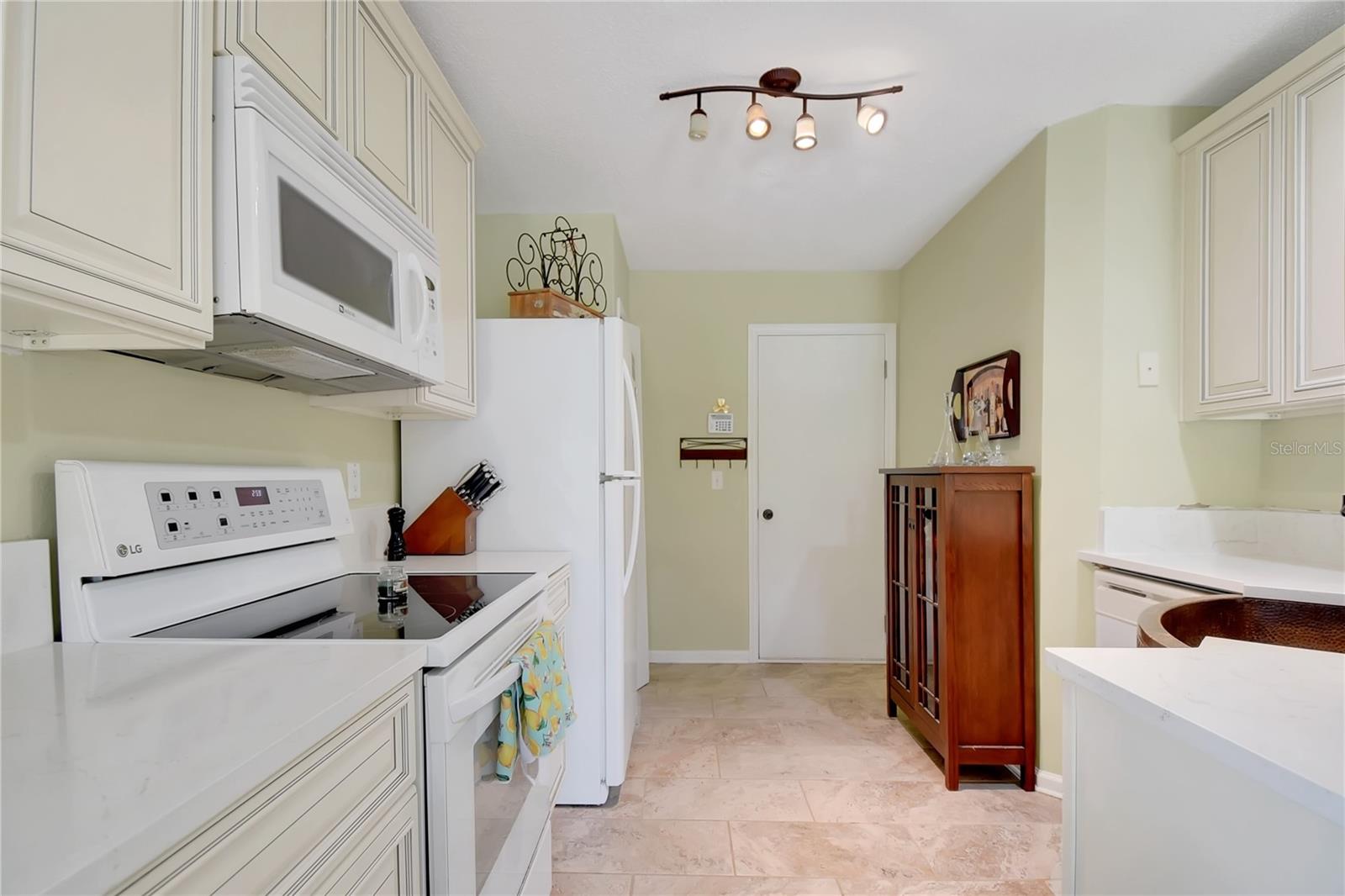 965 Wynfield Cir Property Photo 7