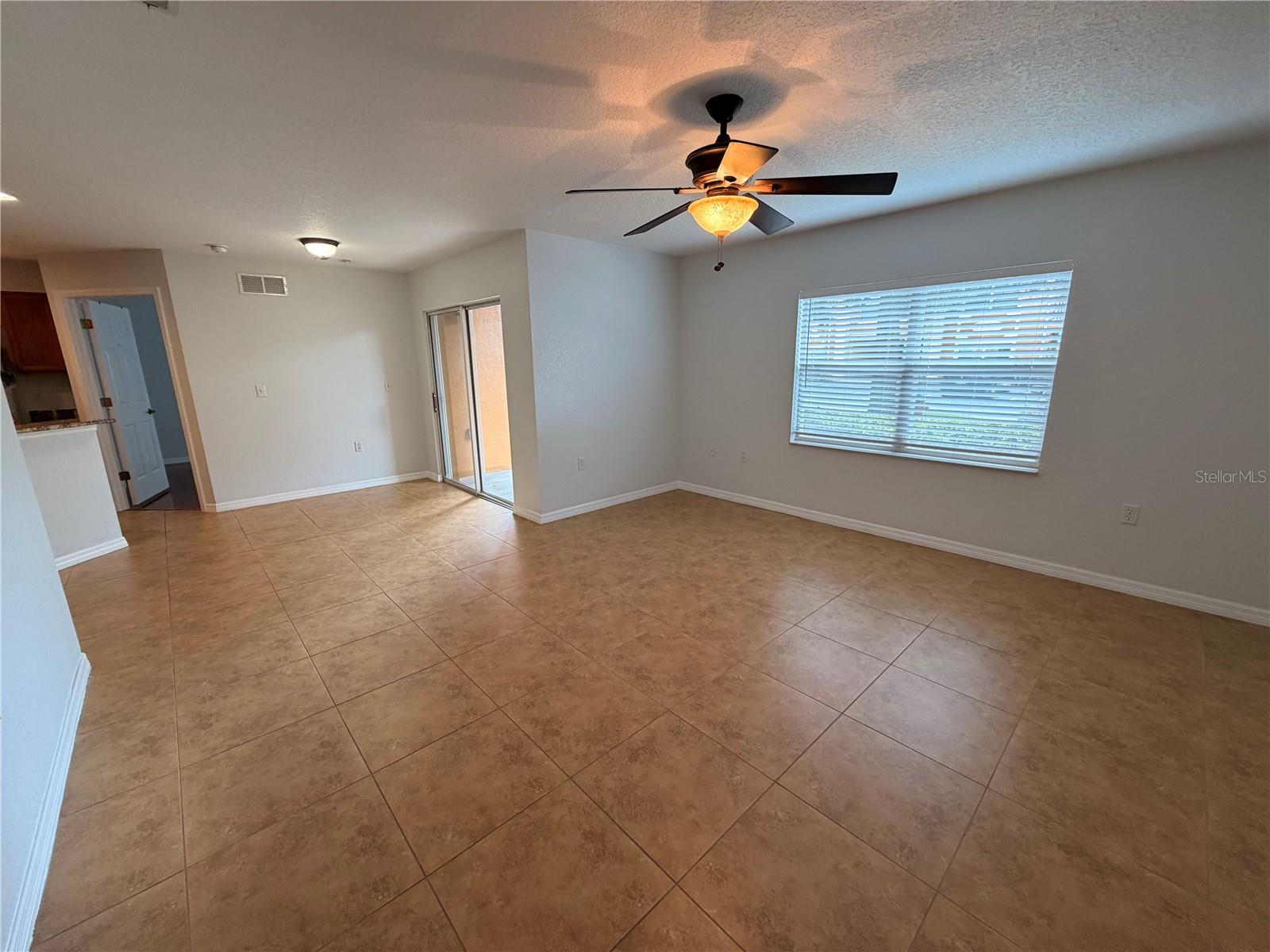 4600 E Moody Blvd #8a Property Photo 3
