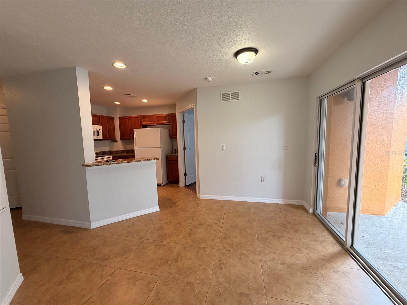 4600 E Moody Blvd #8a Property Photo 9