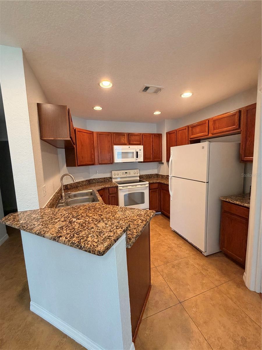 4600 E Moody Blvd #8a Property Photo 11