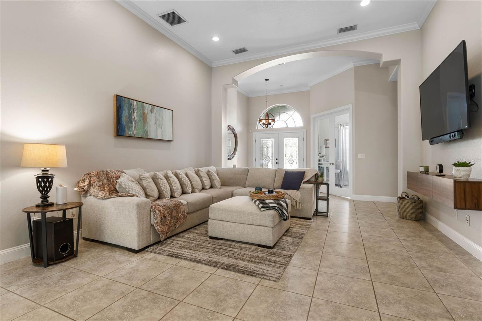 138 Fairway Ct Property Photo 6