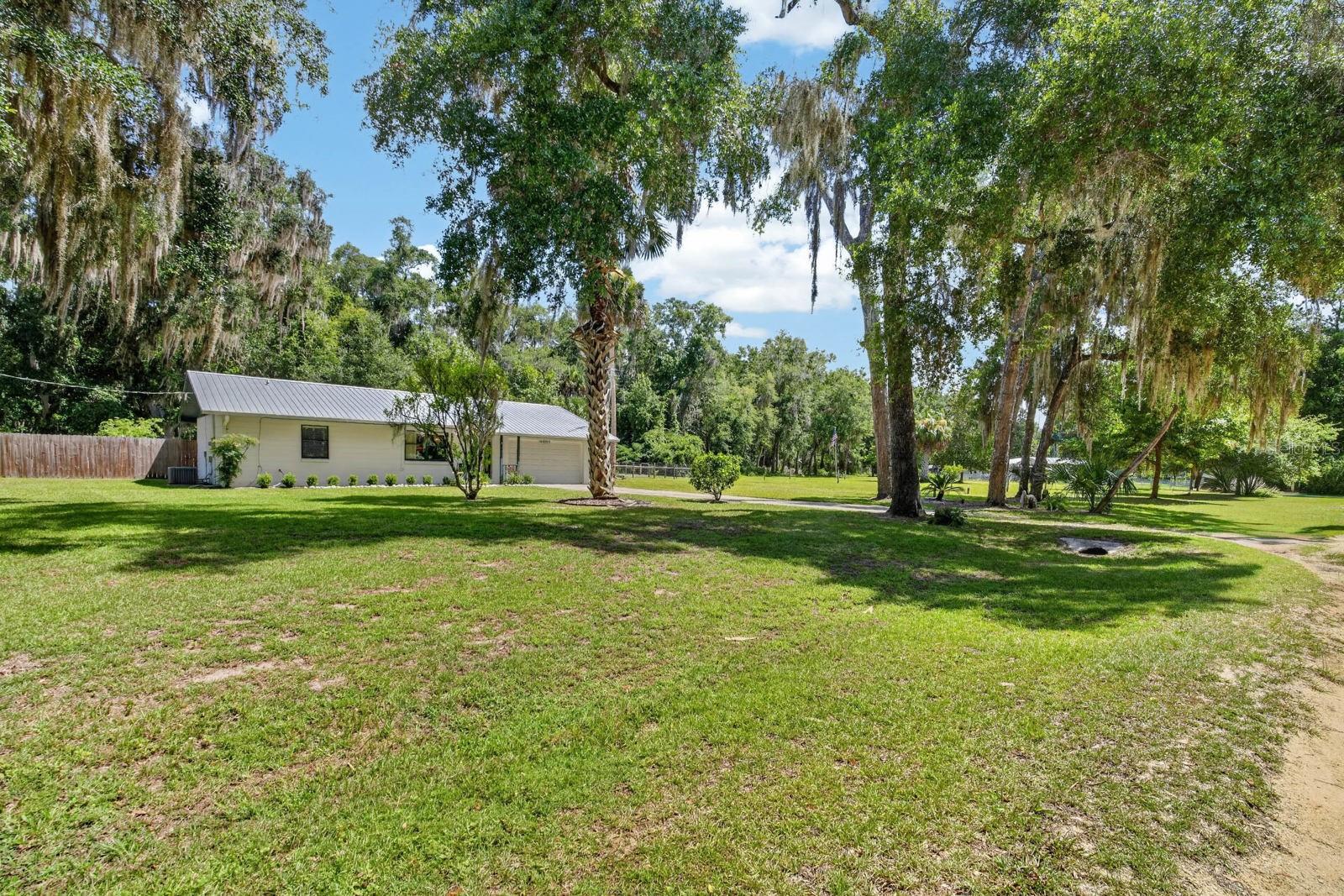 104 Woodcrest Ave Property Photo 6