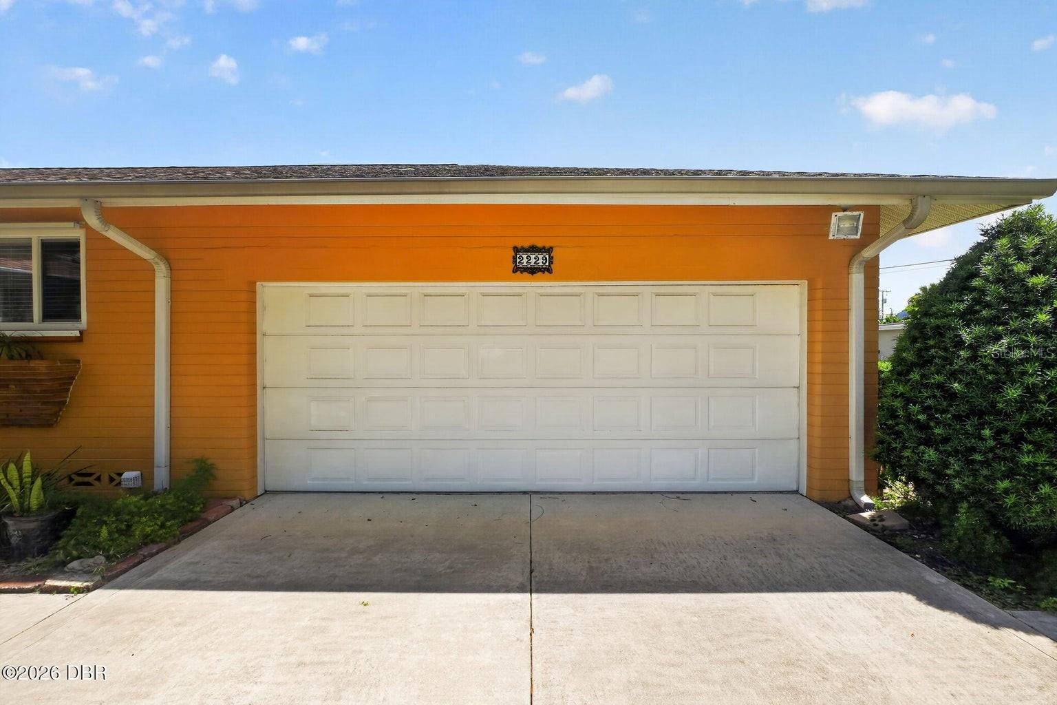 2229 S Peninsula Dr Property Photo 42