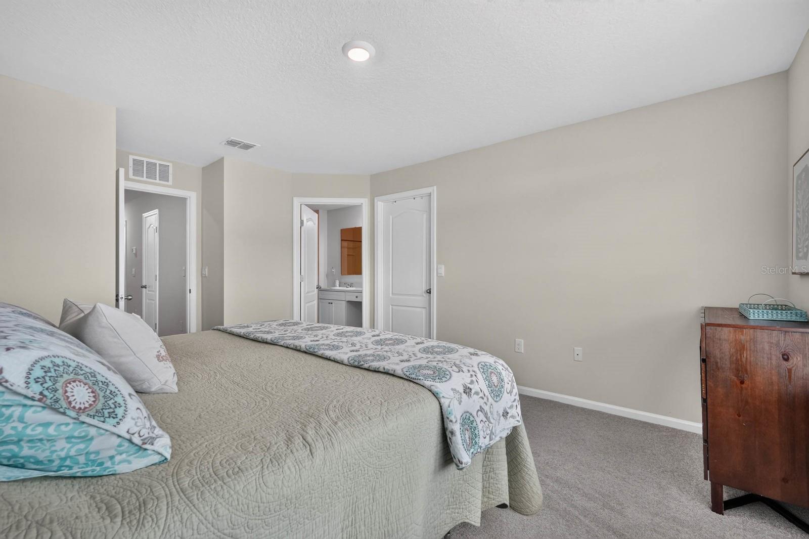 138 Redbud Rd Property Photo 8