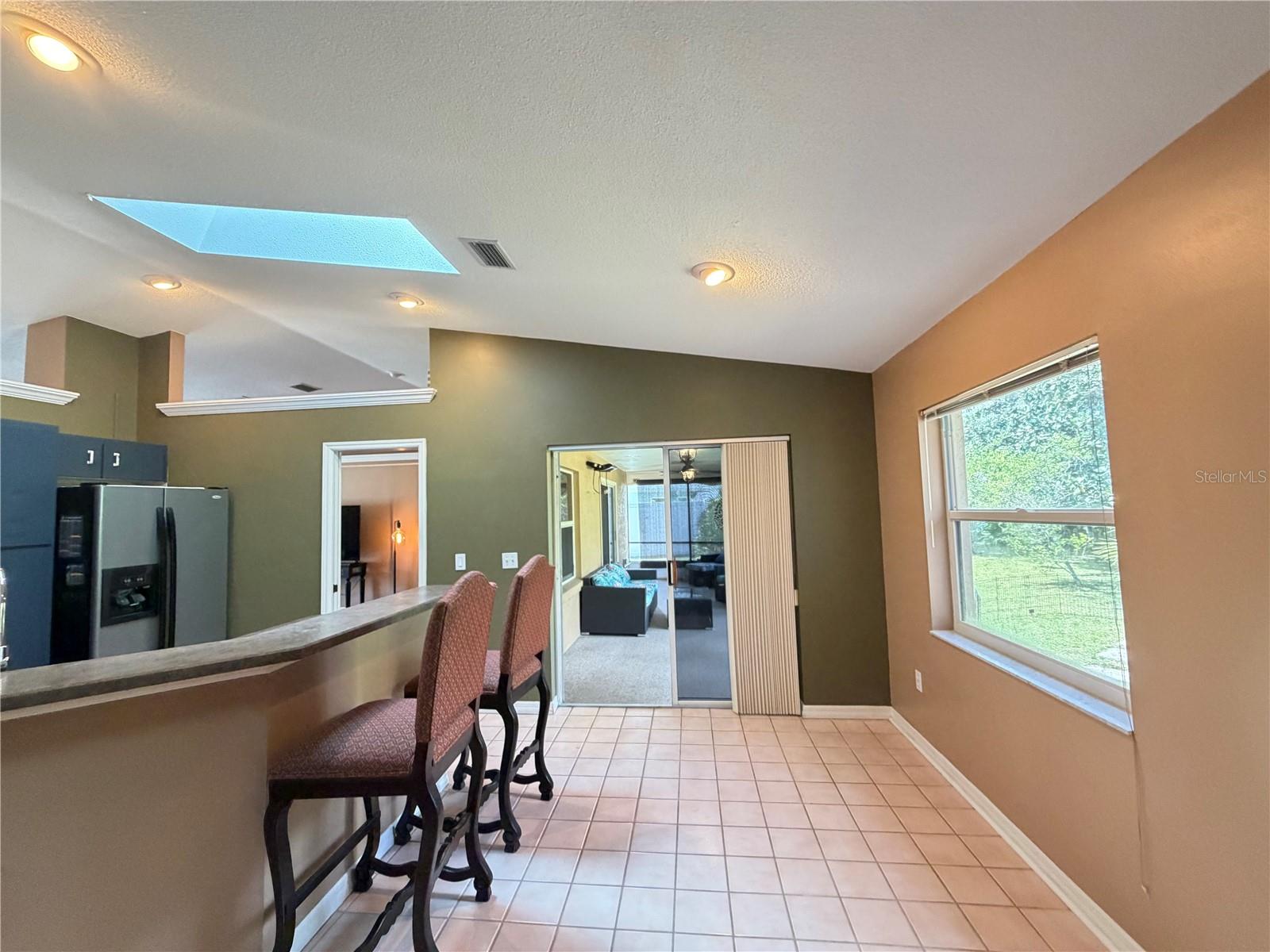39 Pepper Ln Property Photo 8