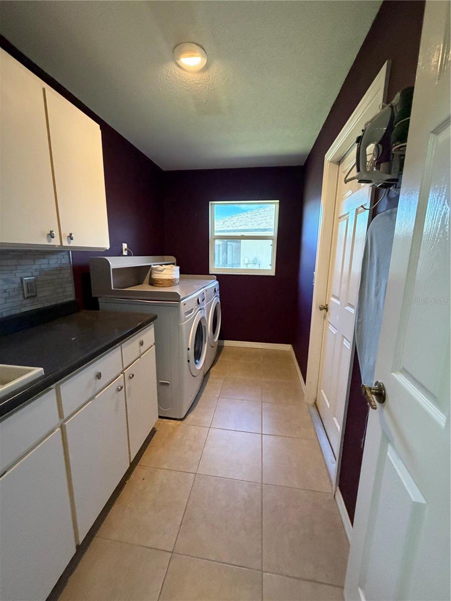 39 Pepper Ln Property Photo 14
