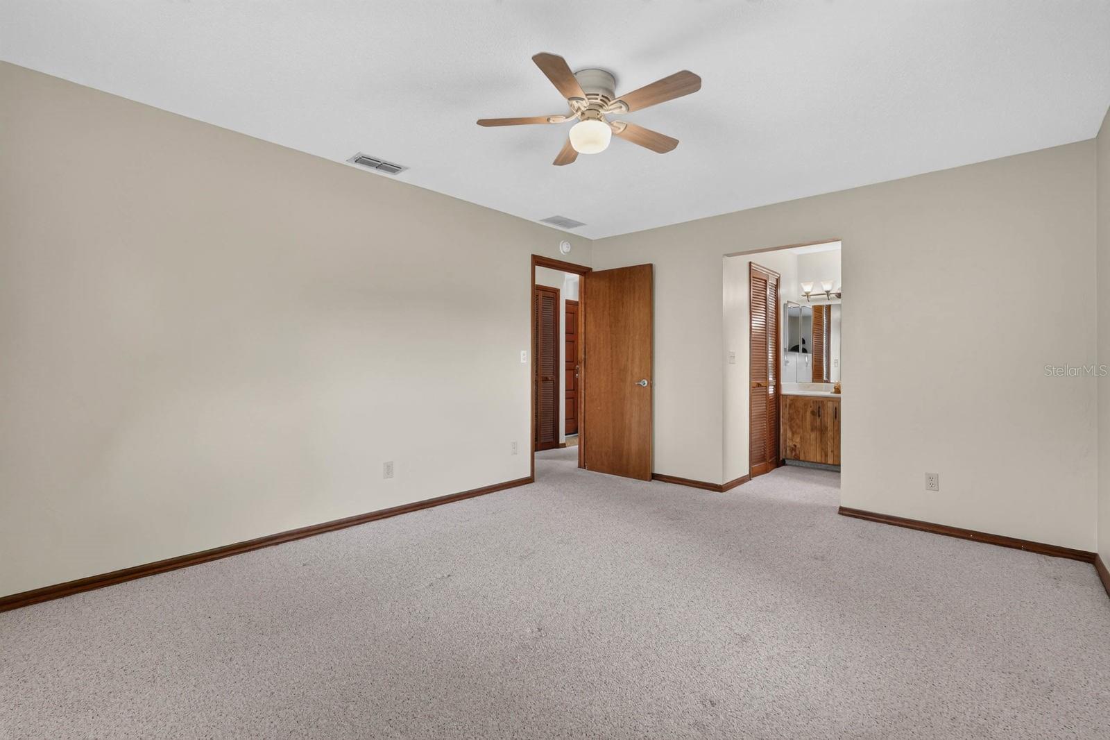 104 Colleen Dr Property Photo 20