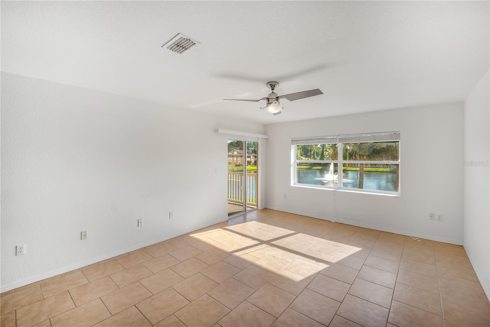 4600 E Moody Blvd #1o Property Photo 3