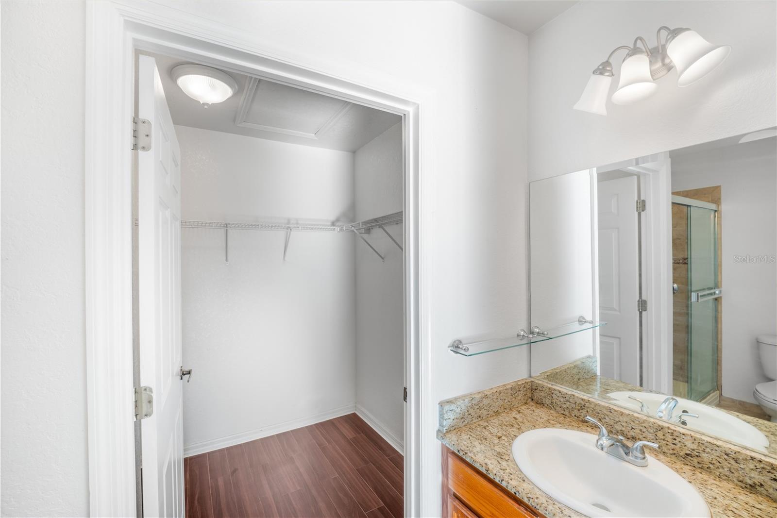 4600 E Moody Blvd #1o Property Photo 11