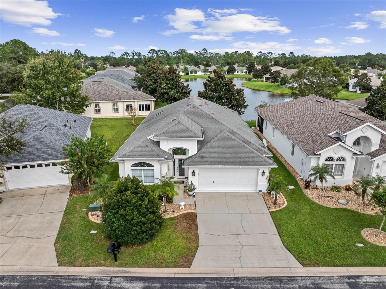 3 RIVERGATE LN