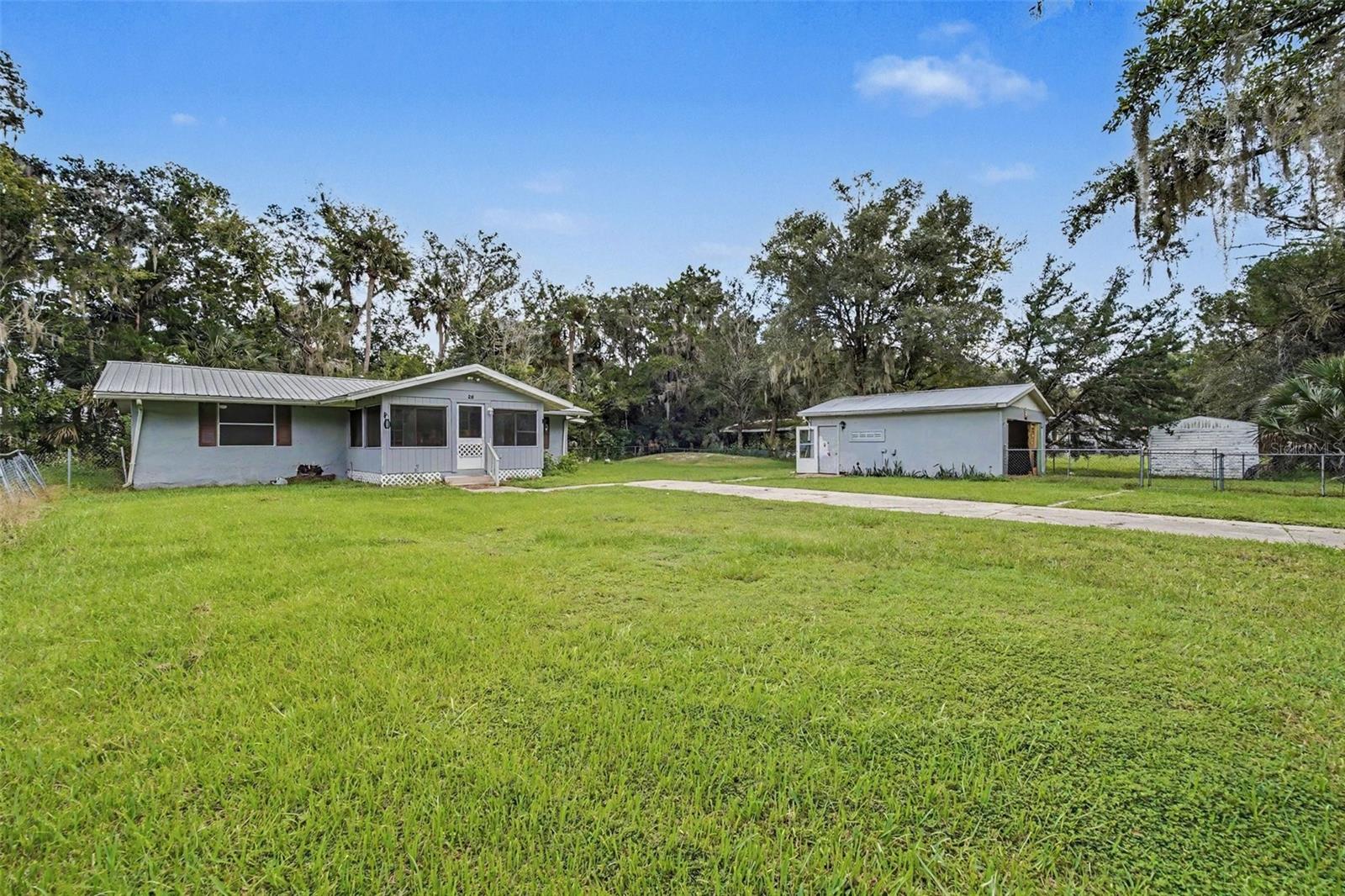 171 Canham St Property Photo 3