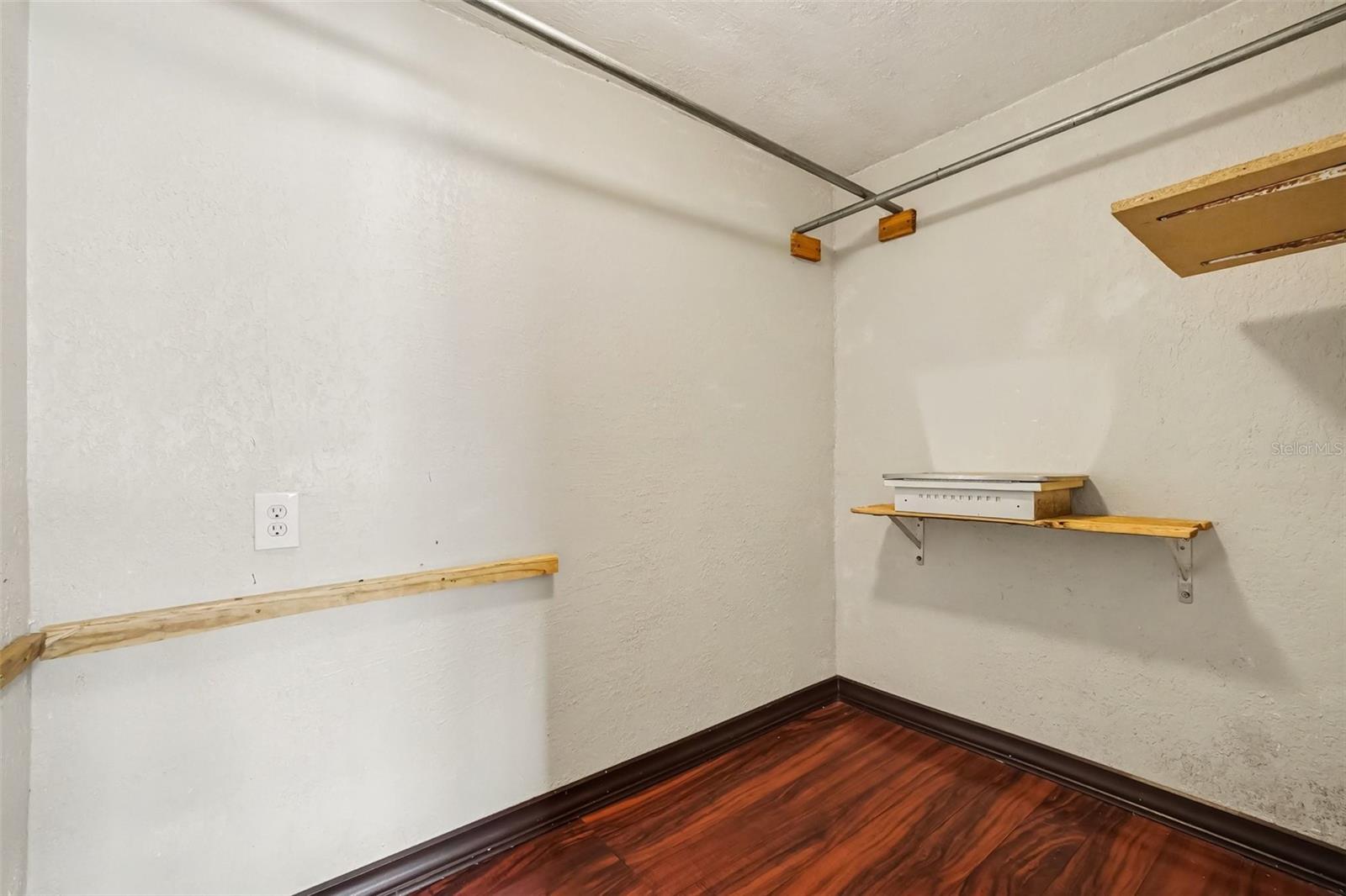 171 Canham St Property Photo 16