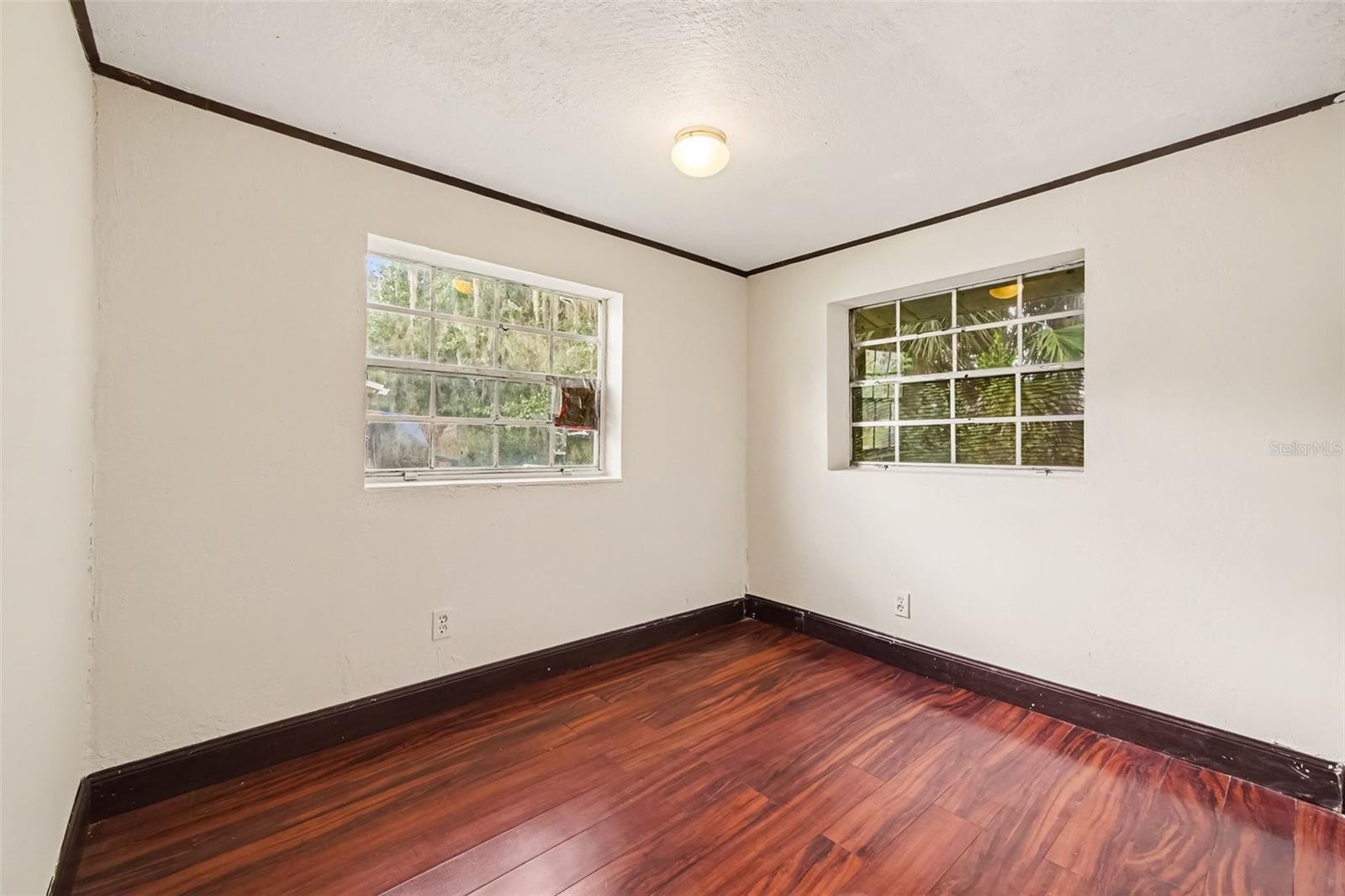 171 Canham St Property Photo 19