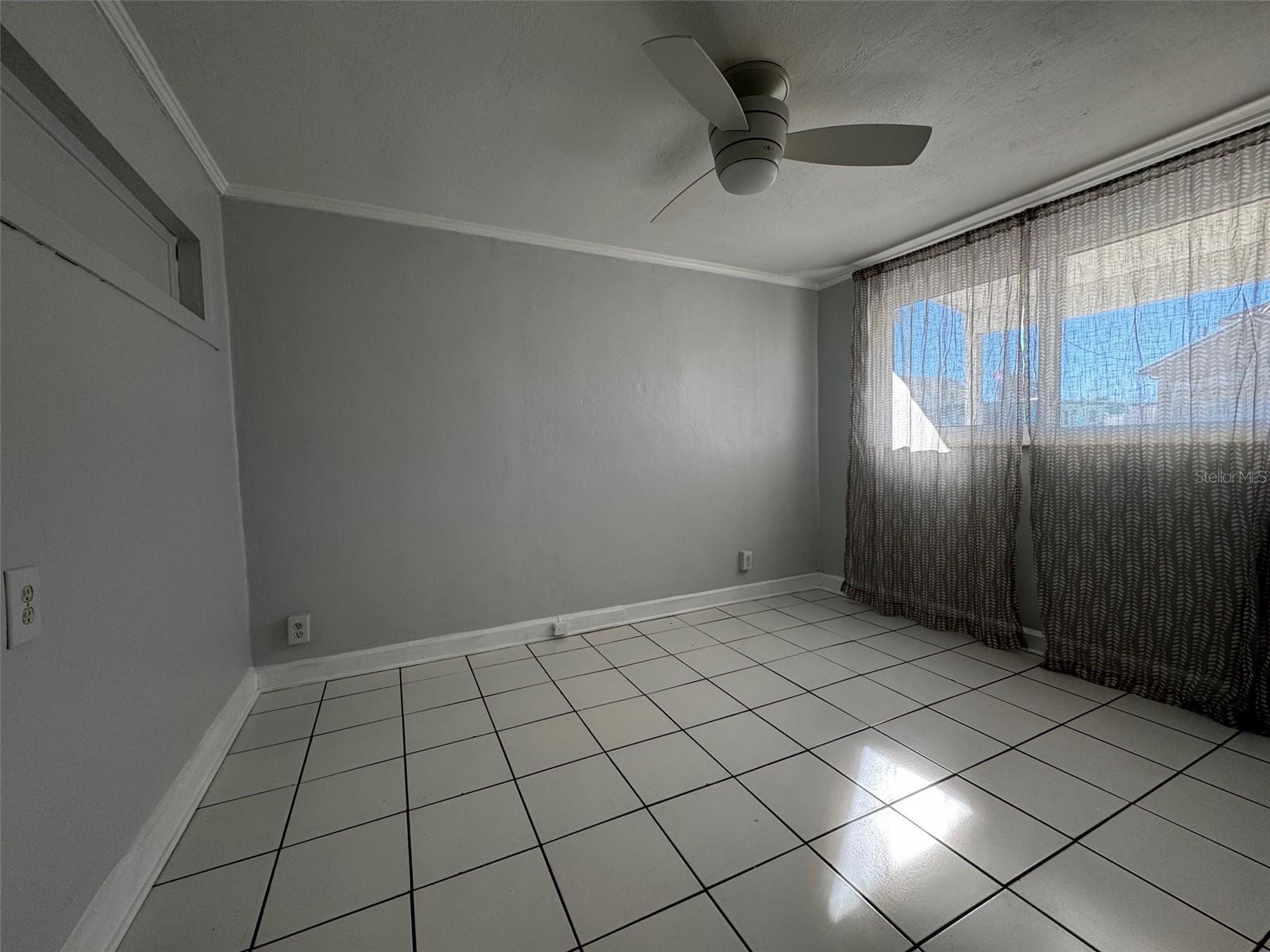 905 S Central Ave #905 Property Photo 11