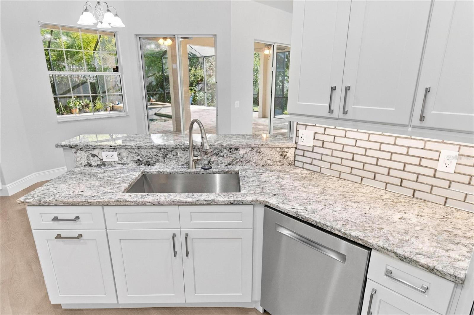 8 River Oaks Way Property Photo 19