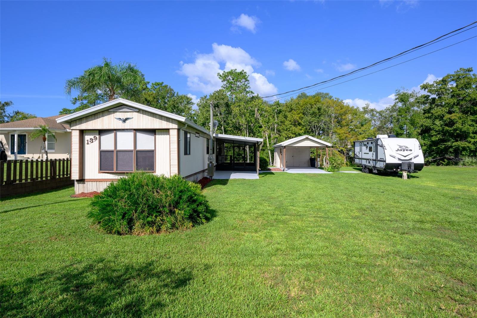 139 Sportsman Rd Property Photo 1