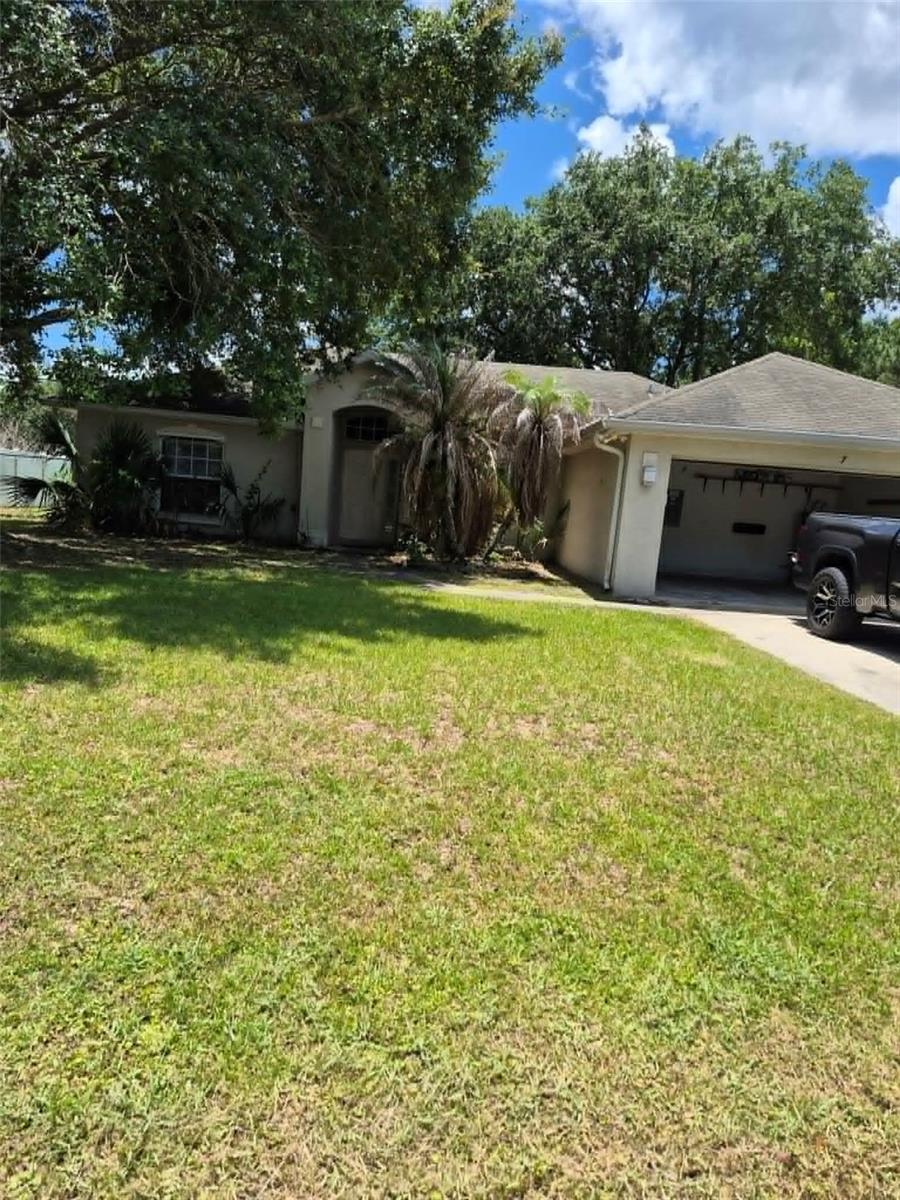 7 Bishop Ln Property Photo 1