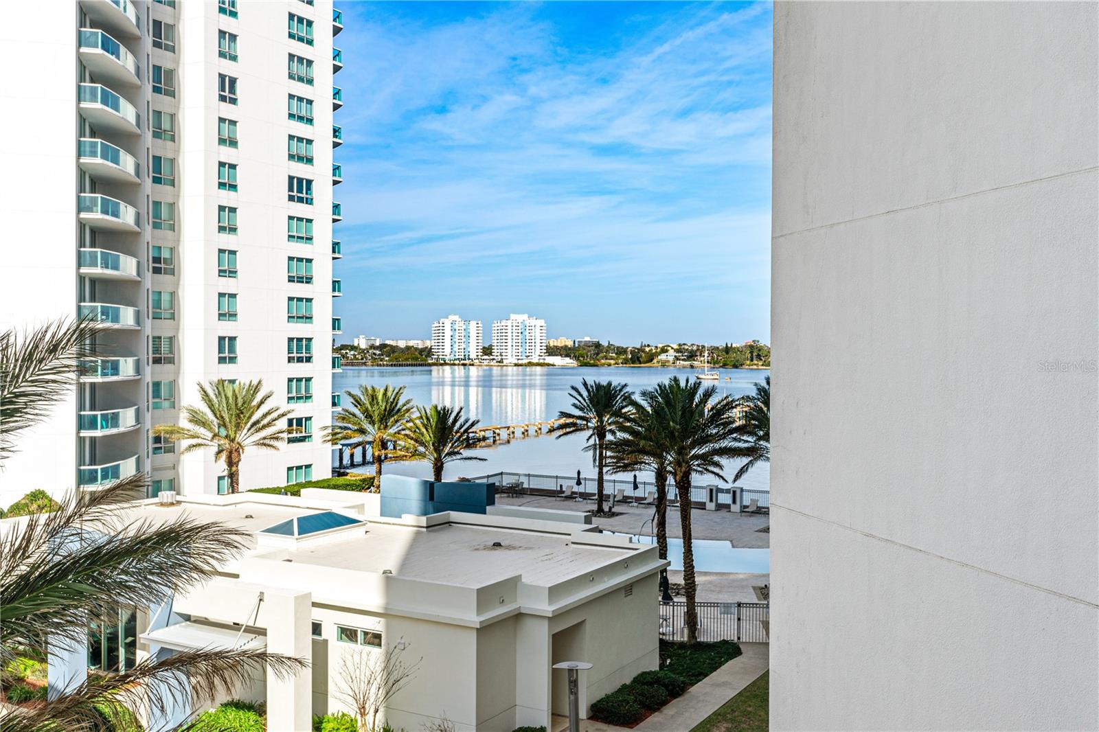 231 Riverside Dr #410-1 Property Photo 25