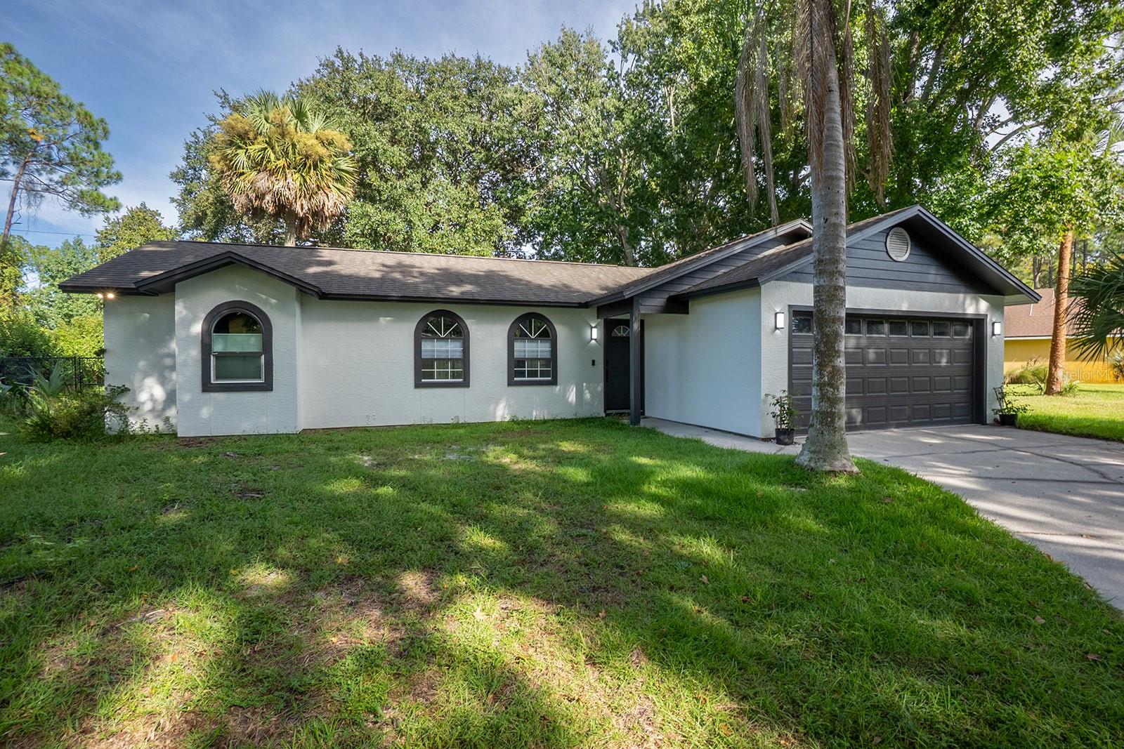 16 Warren Pl Property Photo 1