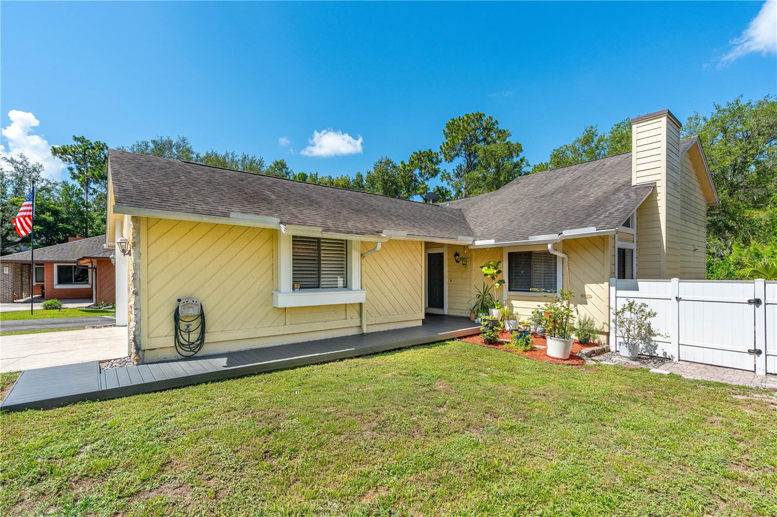 285 Bayridge Ct Property Photo 18