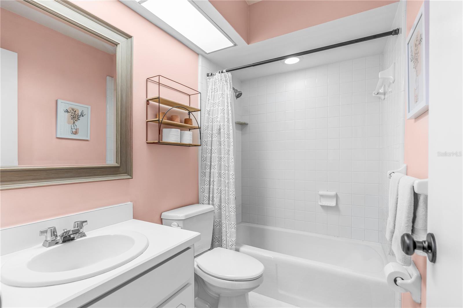 285 Bayridge Ct Property Photo 24