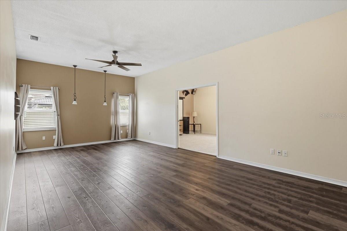 25 Butterfield Dr Property Photo 20