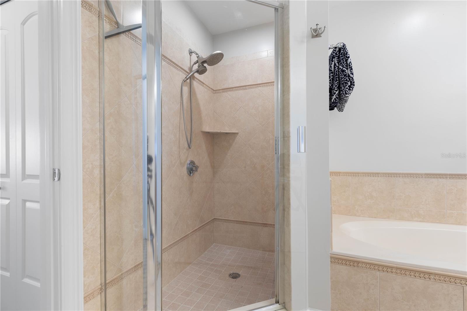102 Yacht Harbor Dr #567 Property Photo 26