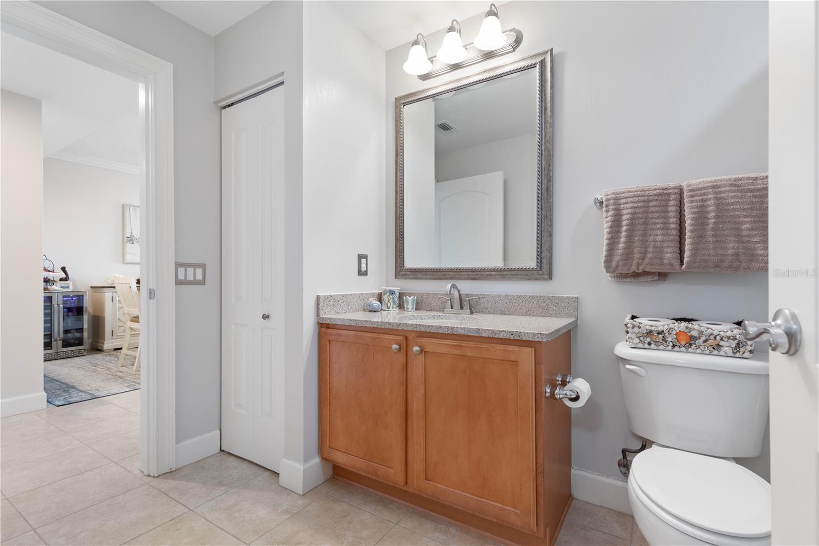 102 Yacht Harbor Dr #567 Property Photo 30