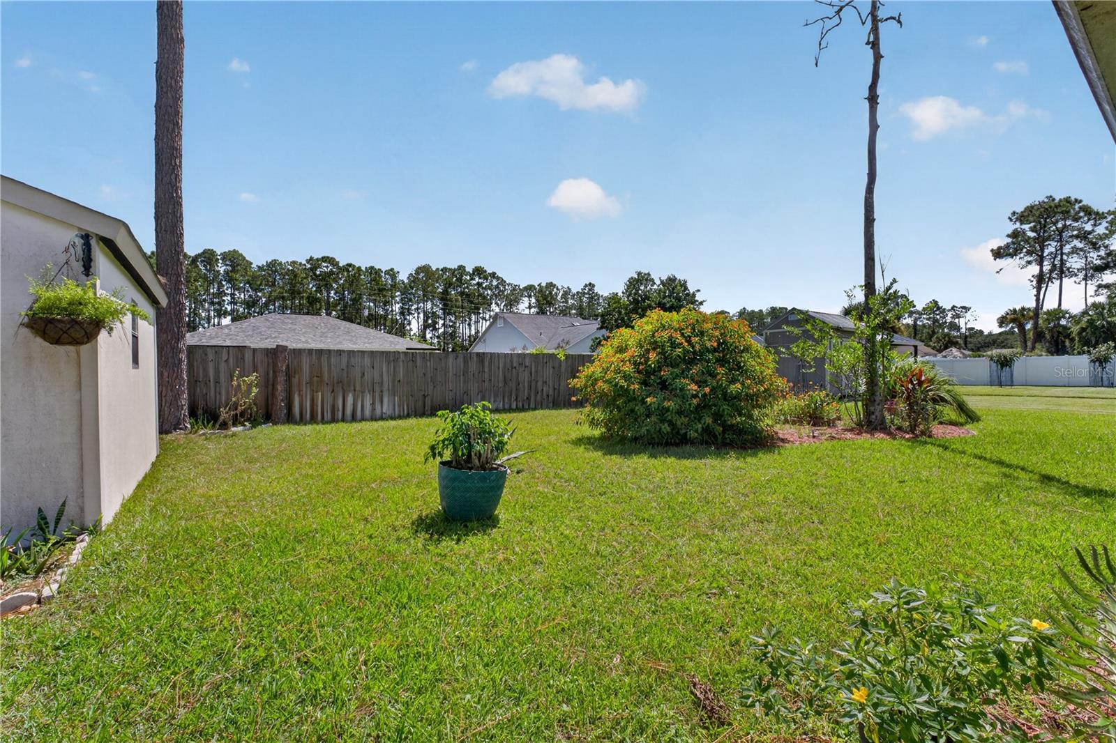 71 Richmond Dr Property Photo 20
